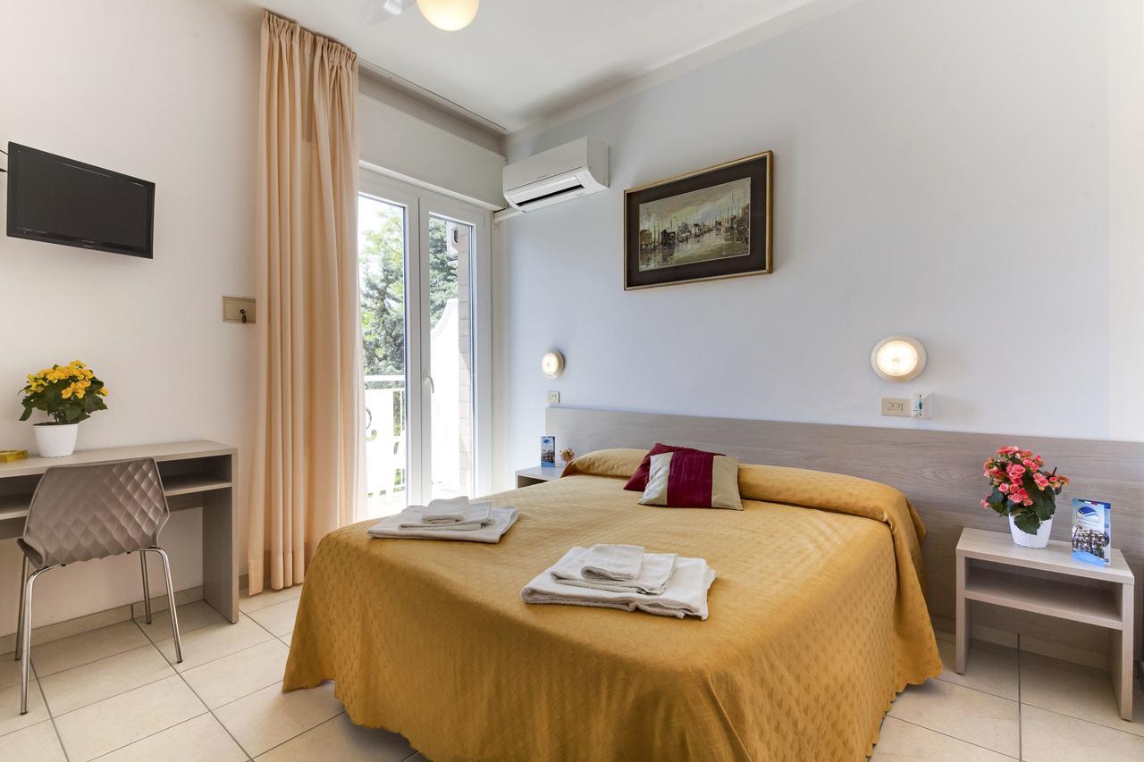 Hotel Nevia 2*