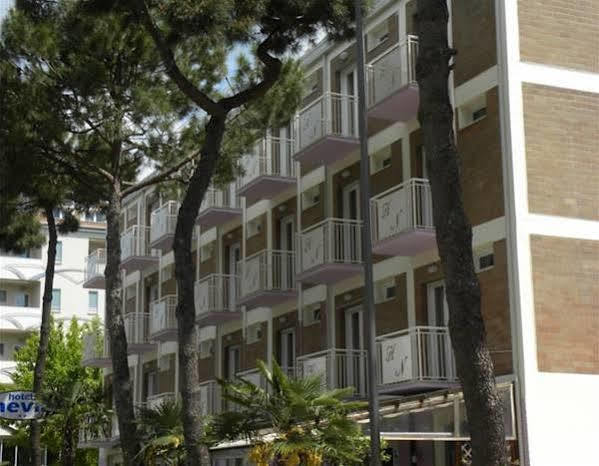 Nevia 2* Cervia